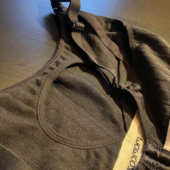 Momcozy Hands-Free Seamless Pumping Bra Nursing Bra Black Medium - Picture 6 of 7